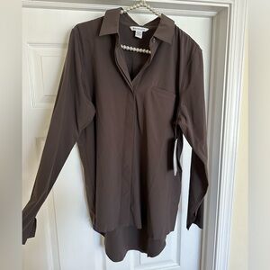 Athleta Size Medium Brown Women’s Button Down NWT